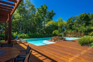 Casa na Praia do Forte com 7 suítes - Azores Beach House