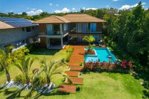 Casa na Praia do Forte com 7 suítes - Azores Beach House