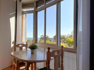 Flamingo Top Suite y Piscina junto a Puerto Marina