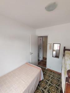 Apartamento a 150 metros da Praia dos Anjos