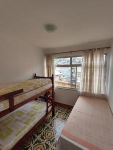 Apartamento a 150 metros da Praia dos Anjos