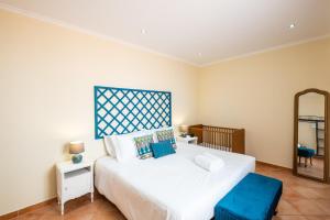 Villa Habitate - pool fence & heating beach bars