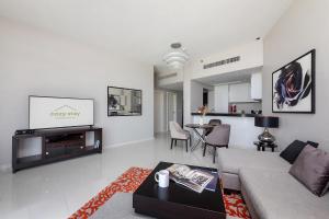 Modern 1BDR apartment Artesia DAMAC Hills