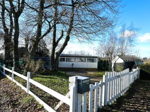 Villas Charmant Mobile-home 6 personnes sur terrain prive a Guidel-Plages - ROZVEN : photos des chambres