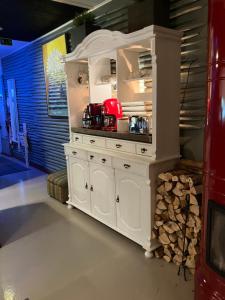 Vanha Ravintola Ölvin Suolatorilla - Vanhan Kanttorilan yhteydessä