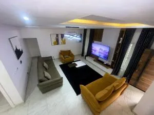 Modern comfort spot - Aja