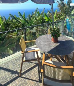 Isas Pier View House