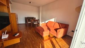 Luminoso, amplio y cercano a todo!