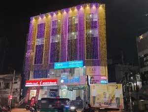 The Paradise Guest Inn - Неллуру