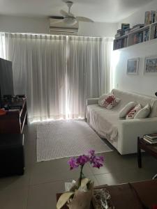 Carnaval com tranquilidade e natureza no meio de Copacabana