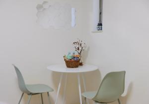 Room near Korea Town and Osaka Expo