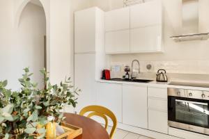 Green apartment Rome