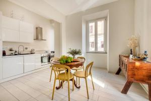 Green apartment Rome