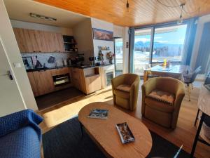 Appartements Chamrousse 1750 Roche Beranger 50m2 4-6pers Vue panoramique : photos des chambres