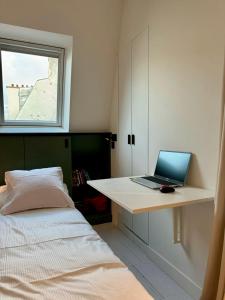 Tiny house Paris in love