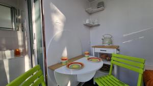 City Farmer Farmyard Stays, Sleep Easy, Stay Rural, Explore Amsterdam