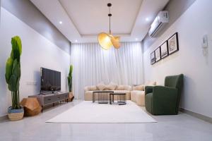 005 - Saudi - Elegant apartment in Riyadh (Noor)