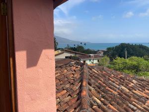 Vista para o mar, Wi-Fi e conforto em Ilhabela