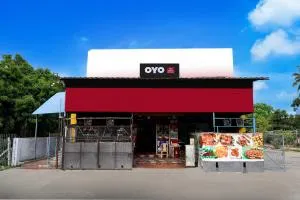 Super Collection O Kelambakkam Near Chettinad Hospital - Siruseri