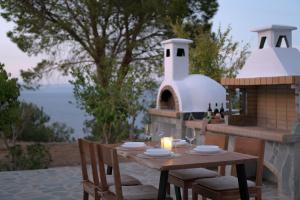 Voulisma Hills Sea View Apartments By IdealStay Experience