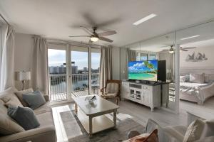 Terrace at Pelican Beach 0707 condo