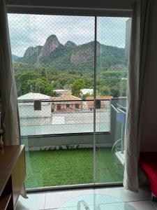 Apartamento vista montanha