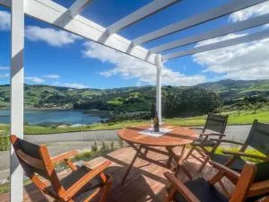 Harbour View 3-Bedroom Retreat - Robinsons Bay