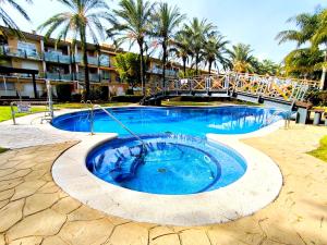 Port Marino II - Bajo