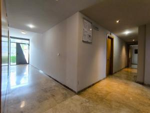 Port Marino II - Bajo