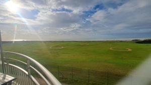 PAMPLEMOUSSE 2 - Appartement avec piscine, vue mer, proche golf