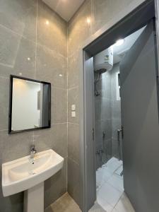 اشبيليا للوحدات السكنية