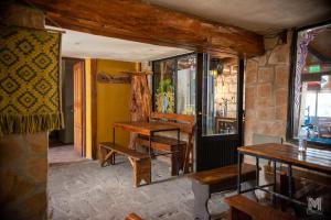 Hebes House Hostal