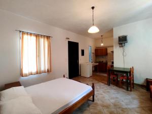 Zorgos Apartments