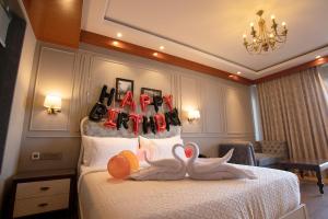 Astra Resort and Caffe