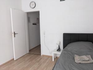 Monteurwohnung Ferienwohnung Business Appartement Velbert 6 Personen