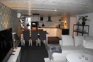 Gamletull Guesthouse - Oskarström