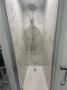 A 350m de la gare et du port de monaco