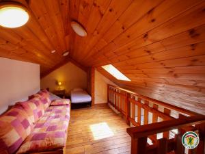 B&B / Chambres d'hotes Chambres d'hotes l'Abondance : Chambre Familiale avec Salle de Bains Privative
