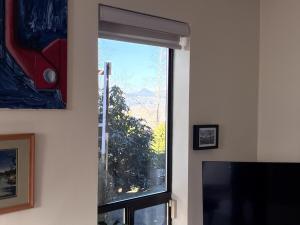 Peters Place - Spacious 2Bed & Bath Suite