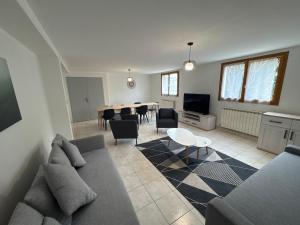 Appartements 130m T4 garden and car parks - Stade-Eurexpo-Lyon : photos des chambres