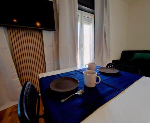 Cambria Rooms & Apartments