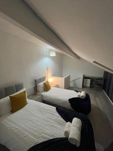 Leeds Getaway 1#