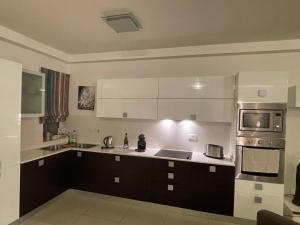 Zentrales ruhiges Apartment mit Meerblick