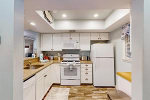 The Happy Turtle Villa - Devonshire 205