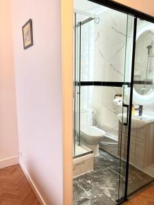 Chambre Lucas Salle de bain Privative