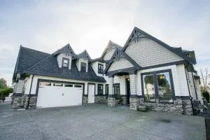 Your Beautiful Spacious Vacation Home - غيلدفورد