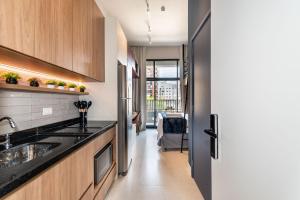 Apaixonante Refúgio em Pinheiros com Fácil Acesso ao Metrô Fradique Coutinho