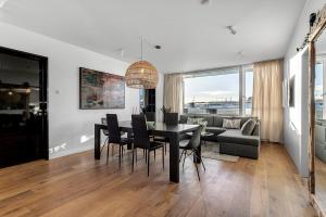 Spacious 3BR Location free park