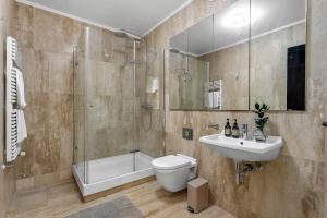 Spacious 3BR Location free park