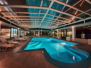 Villa Casa with indoor pool - 克瑞罗